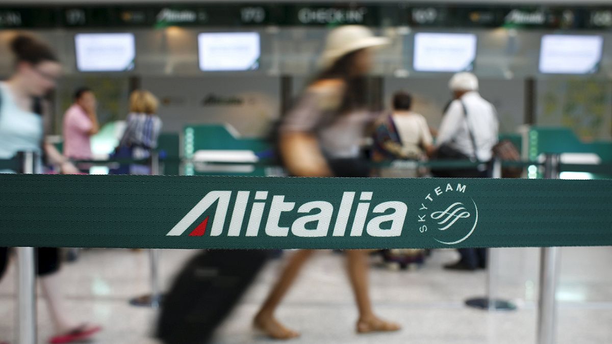 إيطاليا: اضراب لمدة أربع وعشرين ساعة في صفوف موظفي أليطاليا للطيران