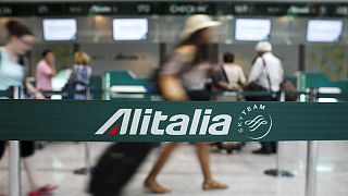 Greve na Alitalia cancela 15% dos voos