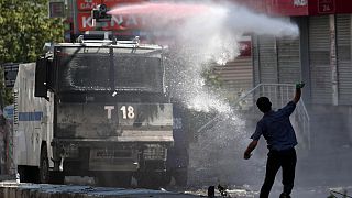 Turquie : la police disperse une nouvelle fois des manifestants