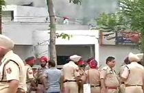 В Индии террористы напали на полицейский участок
