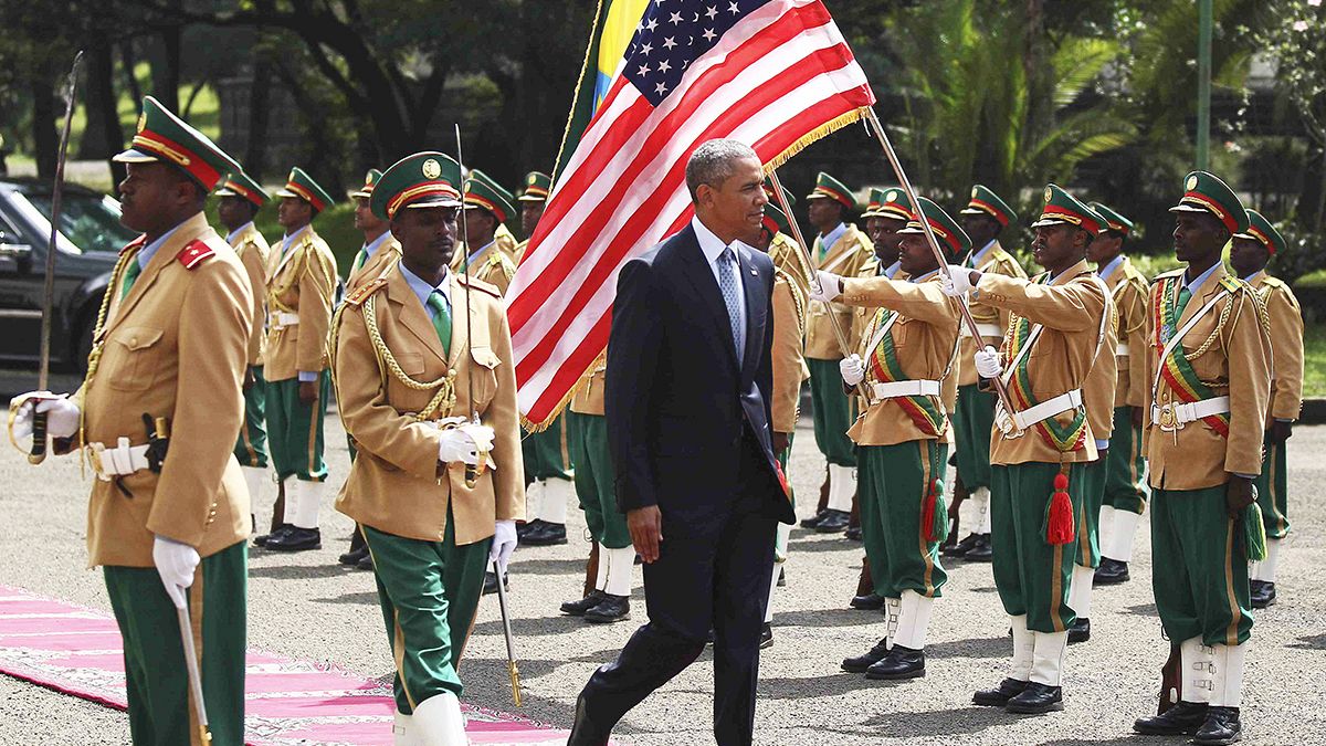 الرئيس الأمريكي يلتقي برئيس الحكومة الأثيوبية في أديس أبابا