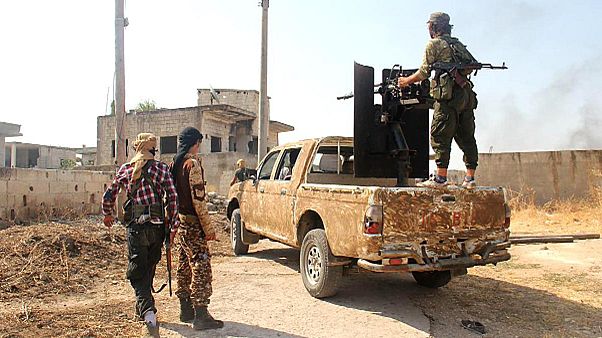 Peshmerga curdi riprendono Sarrin, città chiave per l'Isil nel Nord della Siria Peshmerga curdi riprendono Sarrin, città chiave per l'Isil nel Nord della Siria