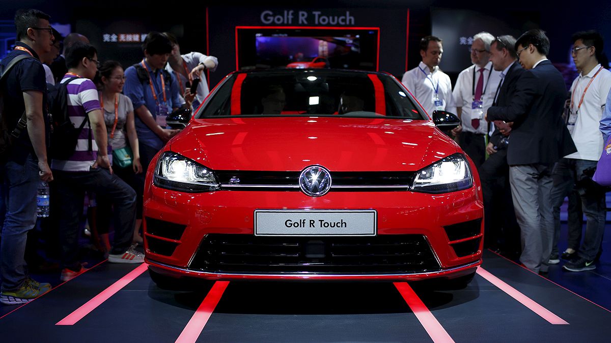 Volkswagen overtakes Toyota in race to become king of car makers
