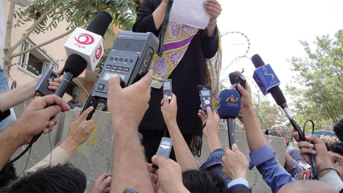 رسانه های آزاد افغانستان در بند وابستگی  یا سقوط