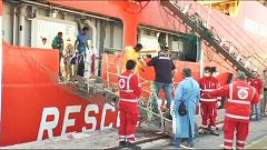 کشف ۱۴ جسد در قایق مهاجران آفریقایی