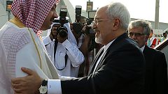 ظریف: همسایگان در اولویت ما هستند