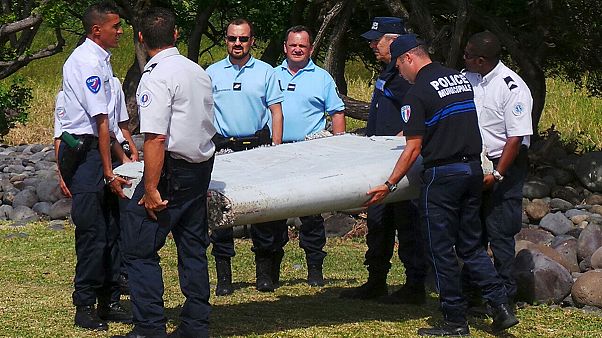 MH370 relatives sceptical over Reunion debris discovery MH370 relatives sceptical over Reunion debris discovery