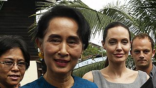 Aung San Suu Kyi welcoms Angela Jolie to Myanmar