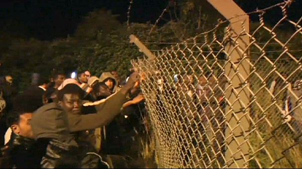 Tömeges áttörési kísérlet Calais-ban Tömeges áttörési kísérlet Calais-ban