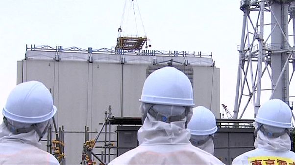 Erfolgreiche Trümmerbergung an AKW Fukushima Erfolgreiche Trümmerbergung an AKW Fukushima