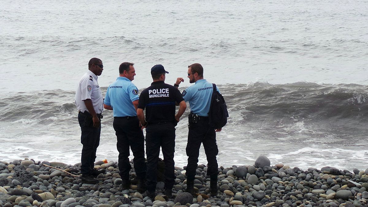 Autoridades confirmam que destroços na Ilha Reunião são de um aparelho igual ao MH370