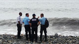 Untersuchungen zu Flug MH370: Neues Metallobjekt auf La Réunion gefunden