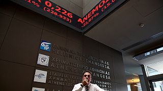 More Stock Exchange losses in Greece as banking shares plunge