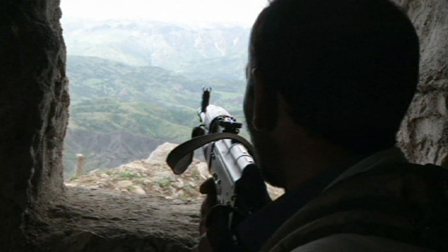 Mueren tres soldados turcos en varios ataques atribuidos al PKK