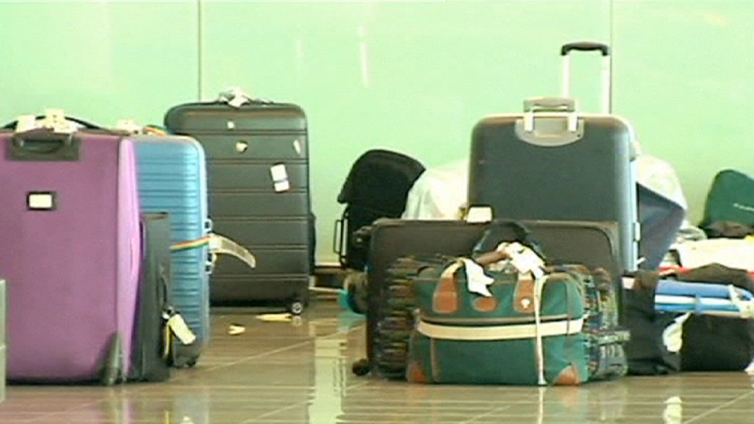 Vueling acumula varios miles de maletas en el aeropuerto de Barcelona-El Prat