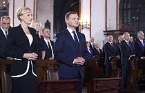 El conservador Andrzej Duda toma posesión de su cargo como presidente de Polonia
