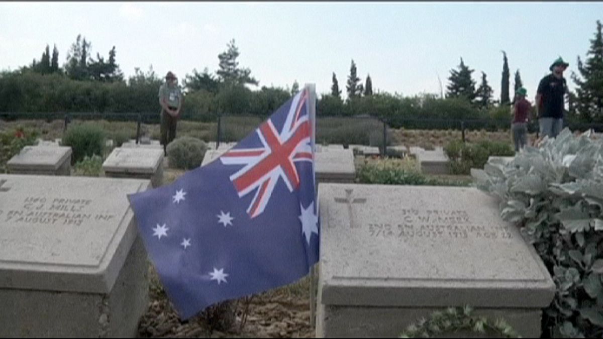 Australianos e Neozelandeses celebram centenário da batalha de Lone Pine na Turquia
