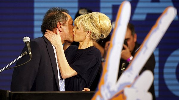 Los sondeos dan la victoria al candidato oficista Daniel Sciolli en las primarias argentinas Los sondeos dan la victoria al candidato oficista Daniel Sciolli en las primarias argentinas