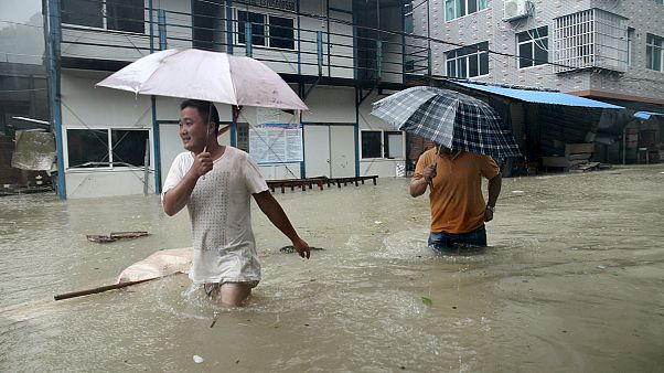 Un tifón deja catorce muertos en China Un tifón deja catorce muertos en China