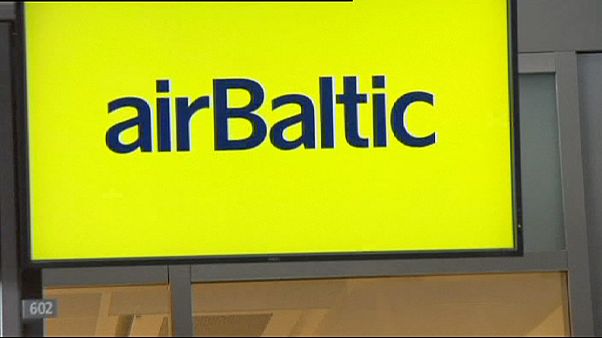 Betrunkene Crew: airBaltic-Flieger blieb am Boden Betrunkene Crew: airBaltic-Flieger blieb am Boden