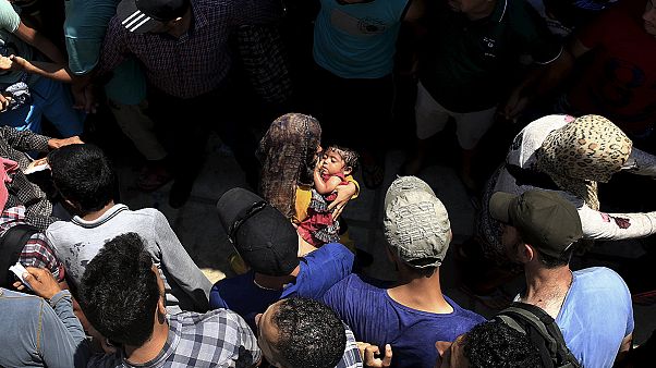 Immigrazione: l'Ue sblocca 2,4 miliardi di euro Immigrazione: l'Ue sblocca 2,4 miliardi di euro