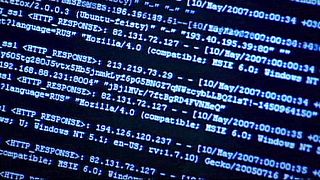 EE.UU desarticula una trama de ‘hackers’ que robó información privilegiada