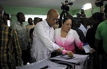 Выборы на Гаити: подсчет голосов, а также убитых и раненых