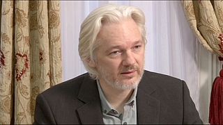 Ecuador y Suecia negocian para que Julian Assange pueda ser interrogado