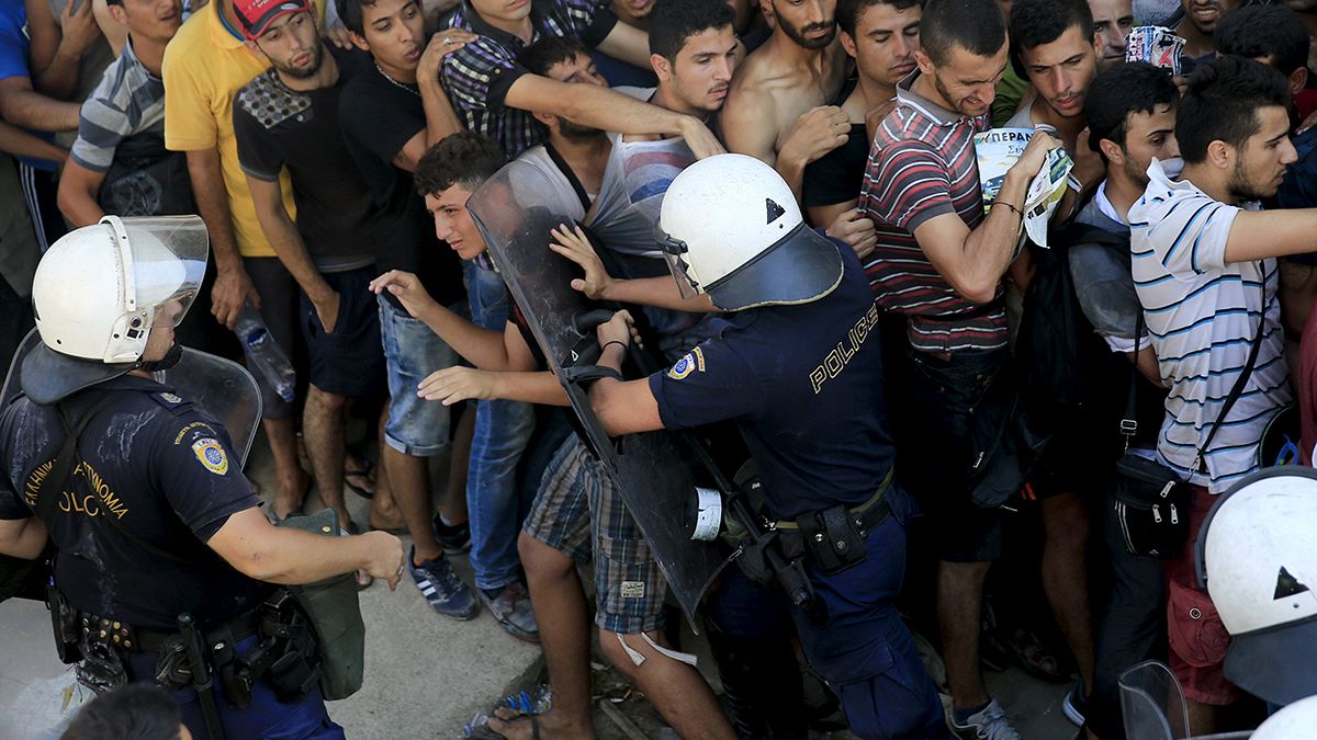 A second day of scuffles with police as the Greek island of Kos struggles to cope with hundreds of migrants