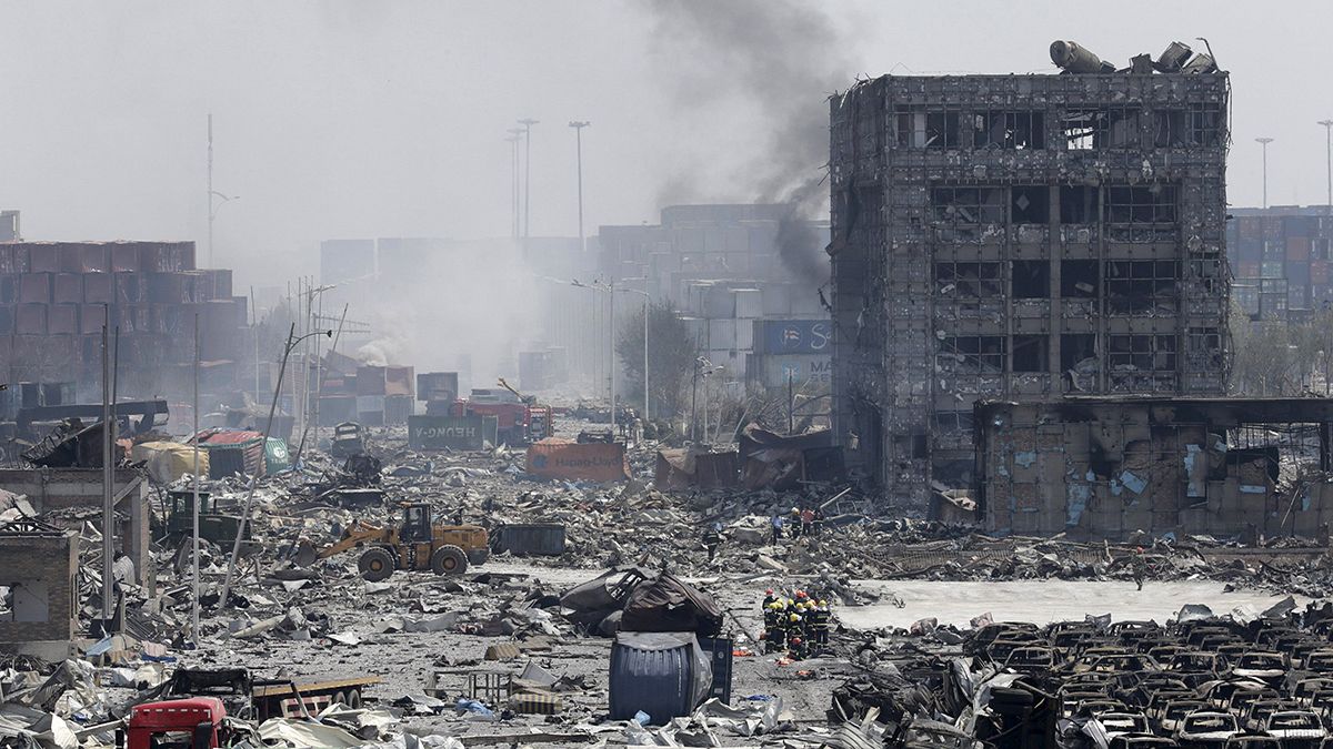 China:Explosões em Tianjin fizeram pelo menos 44 mortos