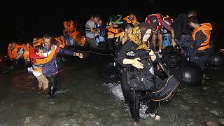 More migrants arrive on Greek island of Kos