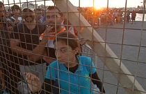 انتقال پناهجویان از جزایر شرقی یونان به آتن