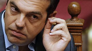 Tsipras aprueba el tercer rescate de Grecia y queda abocado a convocar elecciones