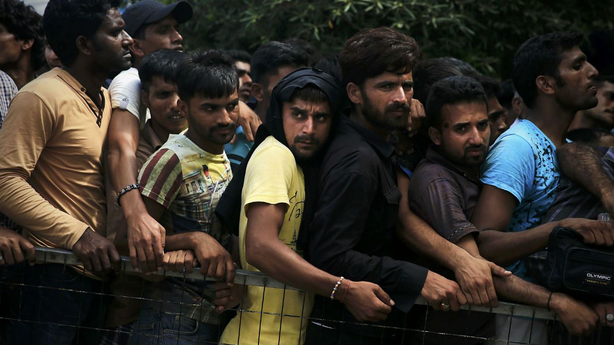 Migrants : les tensions s'accentuent