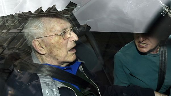 Великобритания: 87-летний лорд обвиняется в педофилии Великобритания: 87-летний лорд обвиняется в педофилии