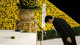 Abe pide disculpas por las agresiones de Japón en la Segunda Guerra Mundial