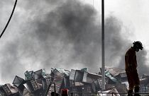 Explosões na China: Cianeto de sódio motiva evacuação preventiva em Tianjin