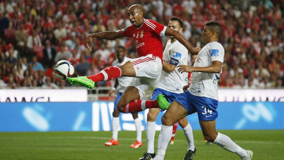 Liga Portuguesa, J1: Benfica goleia Estoril e ultrapassa FC Porto e Sporting nos golos