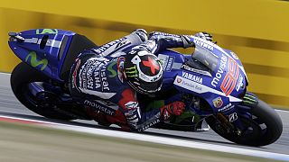 Lorenzo wins in Brno to join Rossi at top of MotoGP standings