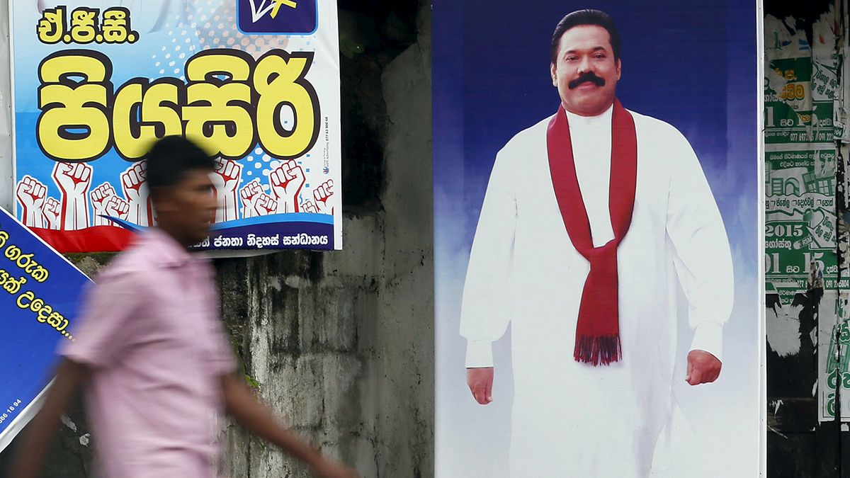 Legislative in Sri Lanka: sfida tra l'ex-Presidente e il Premier