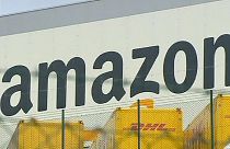 Al lavoro come in un reality show? Ad Amazon bisogna "nominare" i colleghi da eliminare