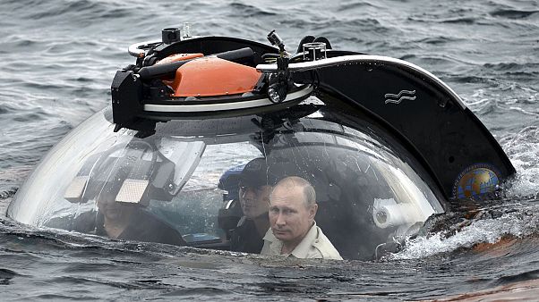Crimea: Putin blames Kyiv for Ukraine violence, warns Tatars not to expect special status Crimea: Putin blames Kyiv for Ukraine violence, warns Tatars not to expect special status
