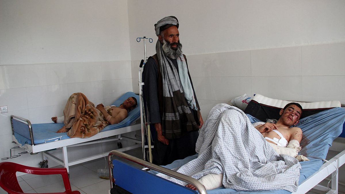 Image: Airstrikes in Kunduz