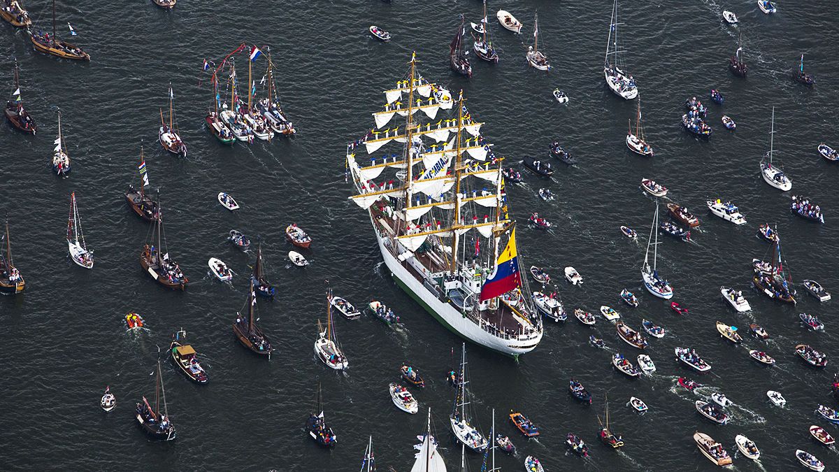قایق ها در 'سیل آمستردام' بادبانها را برافراشتند