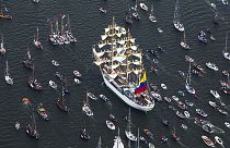قایق ها در 'سیل آمستردام' بادبانها را برافراشتند