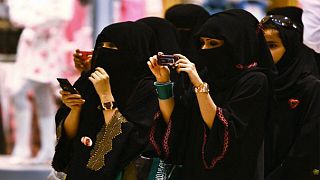 Suudi Arabistan'da kadınlar ilk defa sandığa gidecek