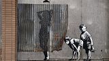 L'artiste de rue Banksy ouvre son propre parc, Dismaland, en Angleterre