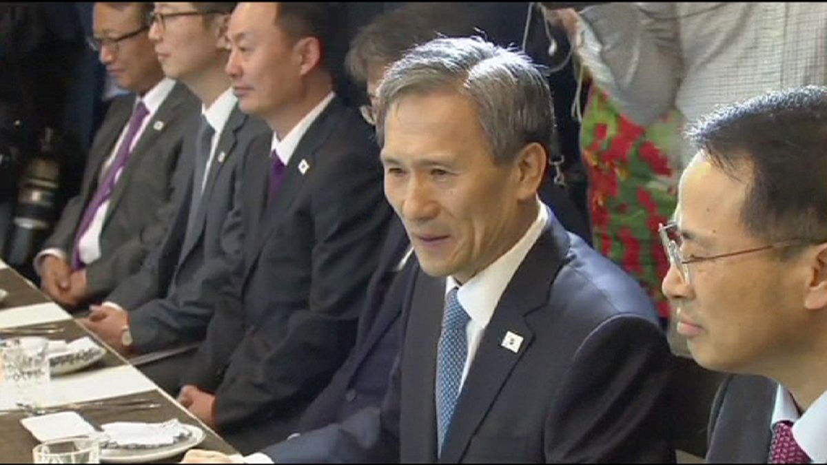 Két Korea: lejárt az ultimátum, tárgyaltak a vezetők