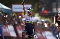 Vuelta: Esteban Chaves é o novo líder no dia em que Nibali foi expulso