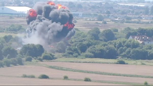 Великобритания: под обломками самолёта могут найти новые тела погибших Великобритания: под обломками самолёта могут найти новые тела погибших